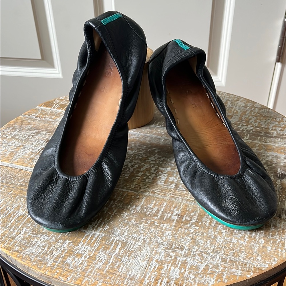 Tieks black leather size 11